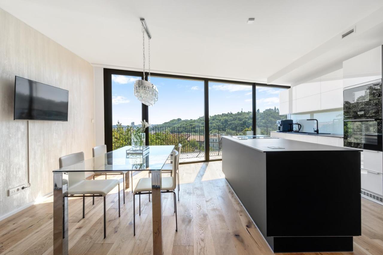 Luxury Penthouse Prague Apartment Exterior photo